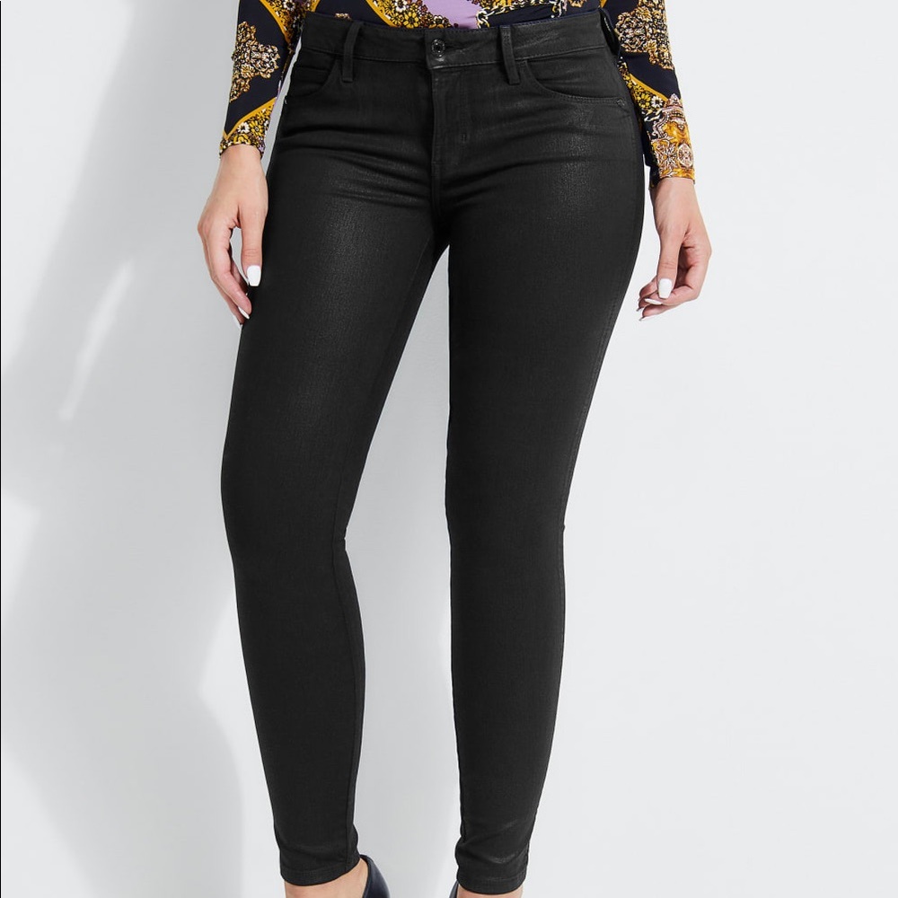 NWT Guess Curve X Black Skinny with Crystals